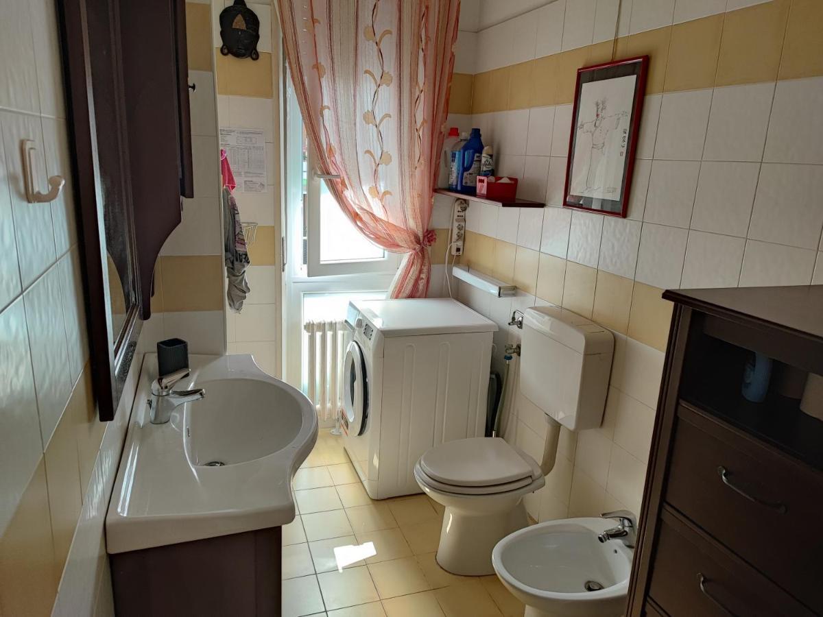 Appartamento Chic Vista Lago - Casa Janis Verbania Exteriör bild